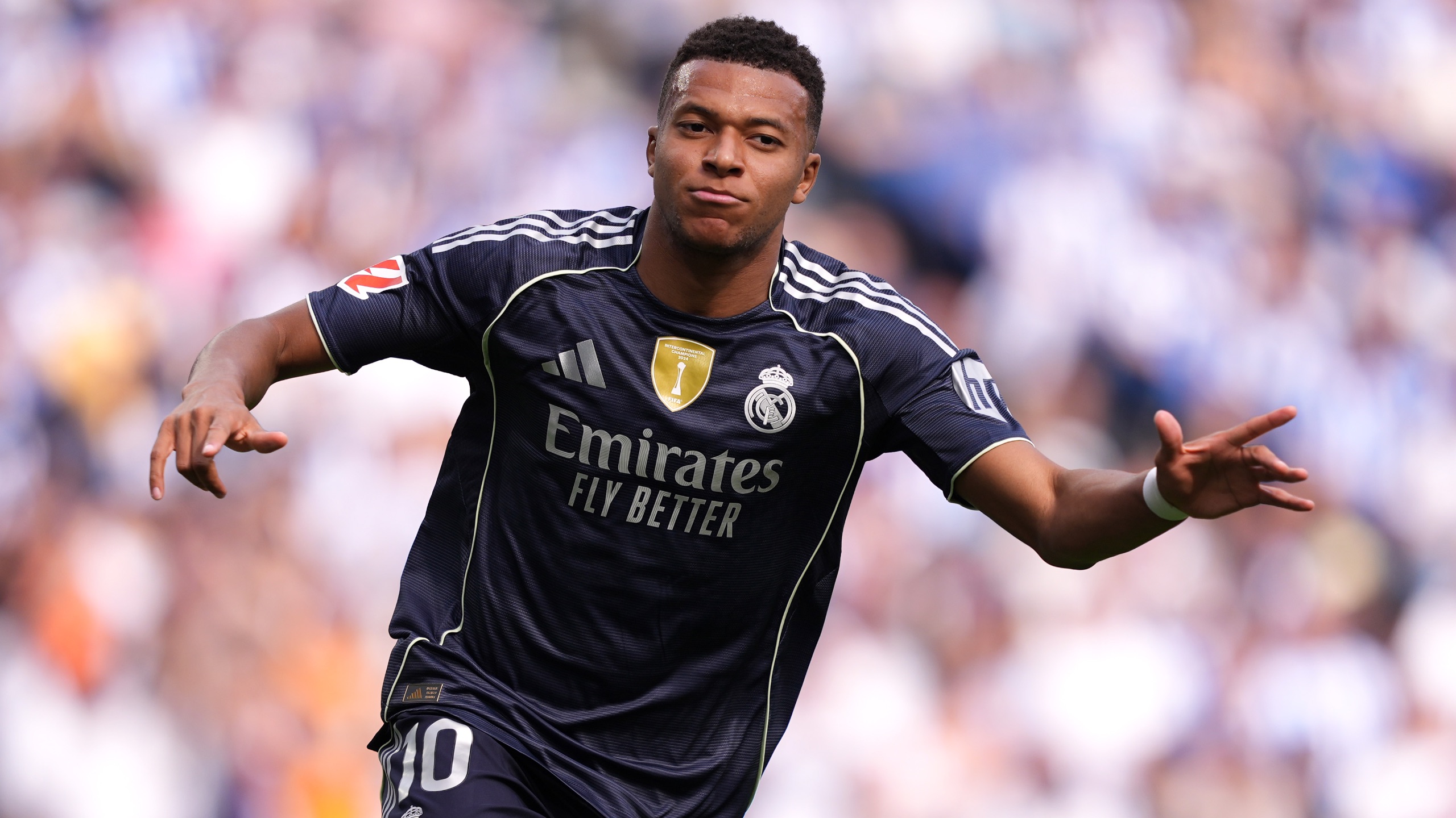 赖斯：每场比赛我都充满信心，教练们激励我突破极限（赖斯：每一战我都信心十足，教练促使我挑战极限）