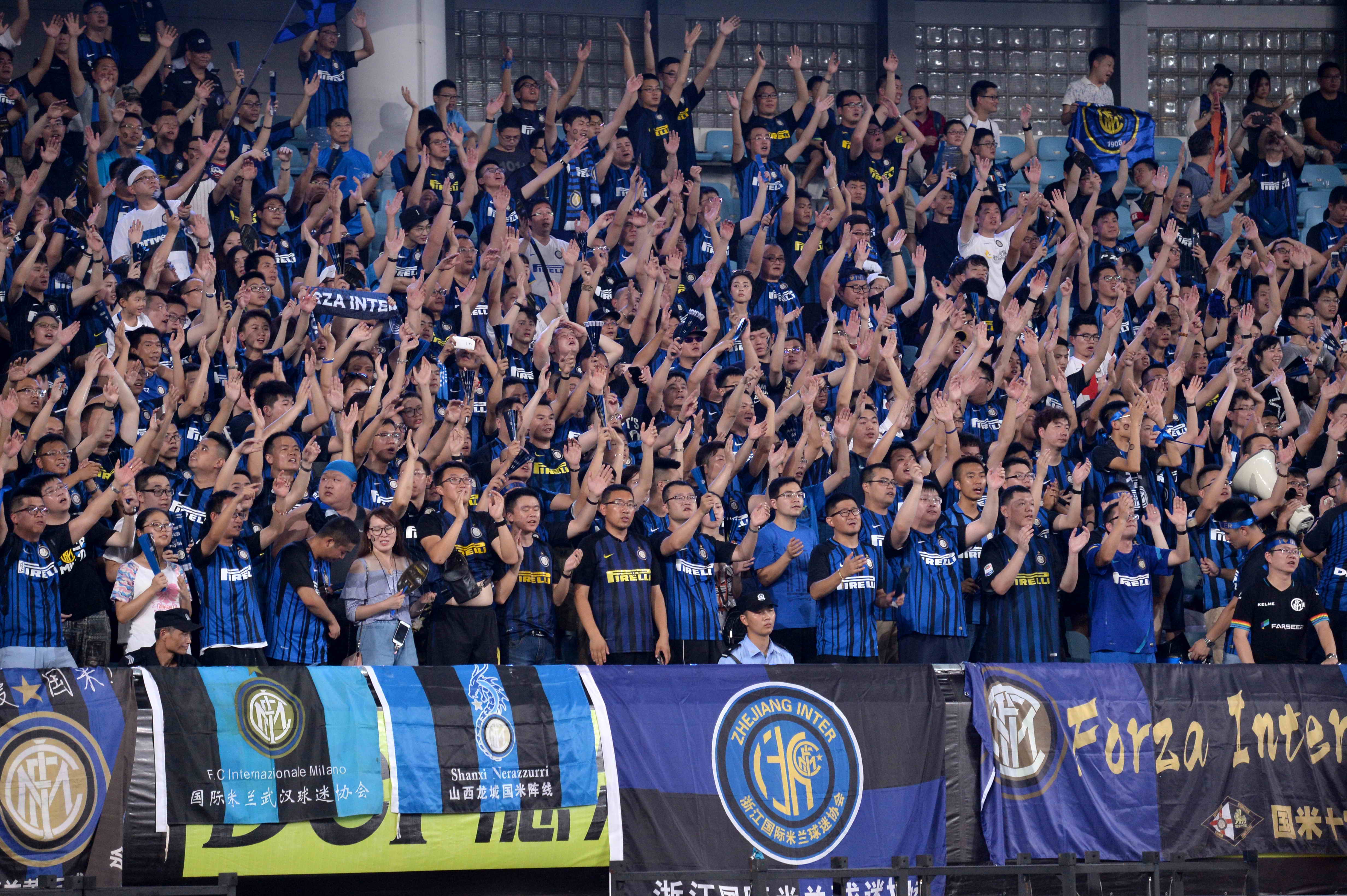 2025年中超最佳裁判：金哨李海新，银哨唐顺齐，铜哨傅明（中超2025年度裁判荣誉榜：李海新获金哨，唐顺齐摘银哨，傅明夺铜哨）