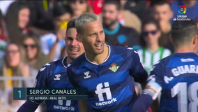 步行者和公牛均陷入困境，争夺季后赛资格，形势严峻。（步行者与公牛状态低迷，季后赛门票之争愈发艰难）