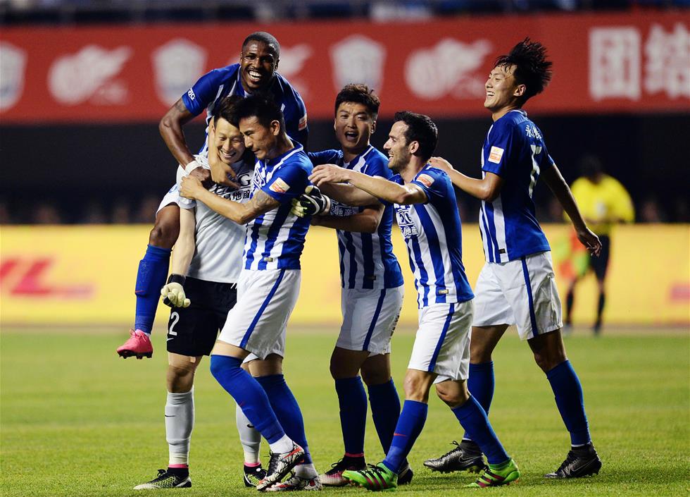 萨利巴身价上涨至9000万欧，成为世界上身价最高的后卫（萨利巴身价升至9000万欧，登顶全球最贵后卫）