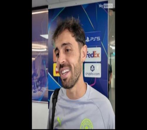 佩德里：还有2场欧冠联赛要尽可能多拿分；我们都很爱阿劳霍（佩德里：欧冠剩余两战力求最大化积分，大家都很爱阿劳霍）