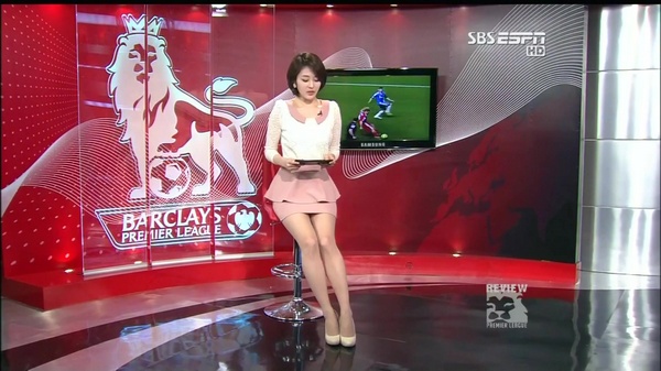 欧冠积分榜分析：各队晋级形势紧张,（欧冠积分榜解读：出线竞争白热化）