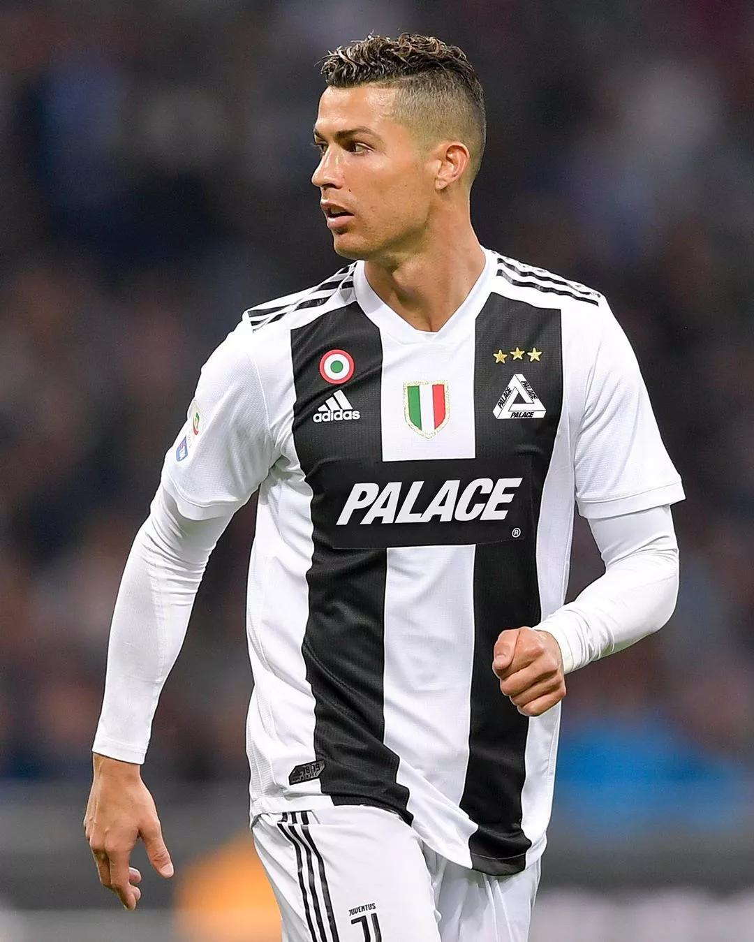 希尔德：库里缺阵时我们得填补空缺，用自己的方式串联比赛（希尔德：库里缺阵我们必须站出来，用各自方式带动比赛运转）