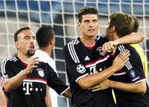 费尔明：巴萨没人因竞争位置产生矛盾，希望明年能拿欧冠和世界杯（费尔明：巴萨位置竞争不生矛盾，期望明年问鼎欧冠与世界杯）