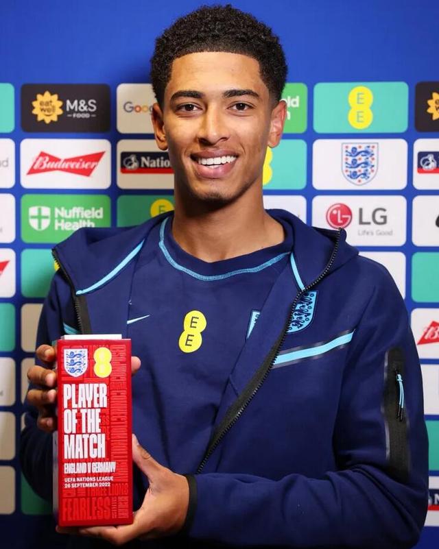 法媒：法国队内有人质疑姆巴佩伤情，称这是“外交性受伤”（法媒称法国队内现质疑：姆巴佩伤情被指“外交性受伤”）